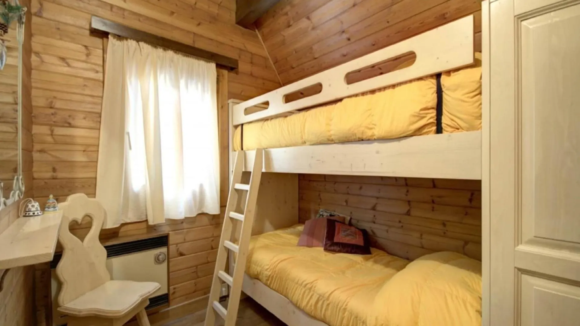 Spacious Chalet In Cutigliano With Swimming Pool 0*,  Ιταλία